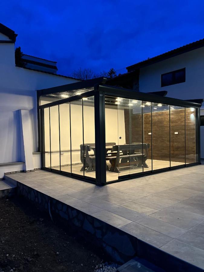 Villa Utopia Μπαλτσίκ Εξωτερικό φωτογραφία
