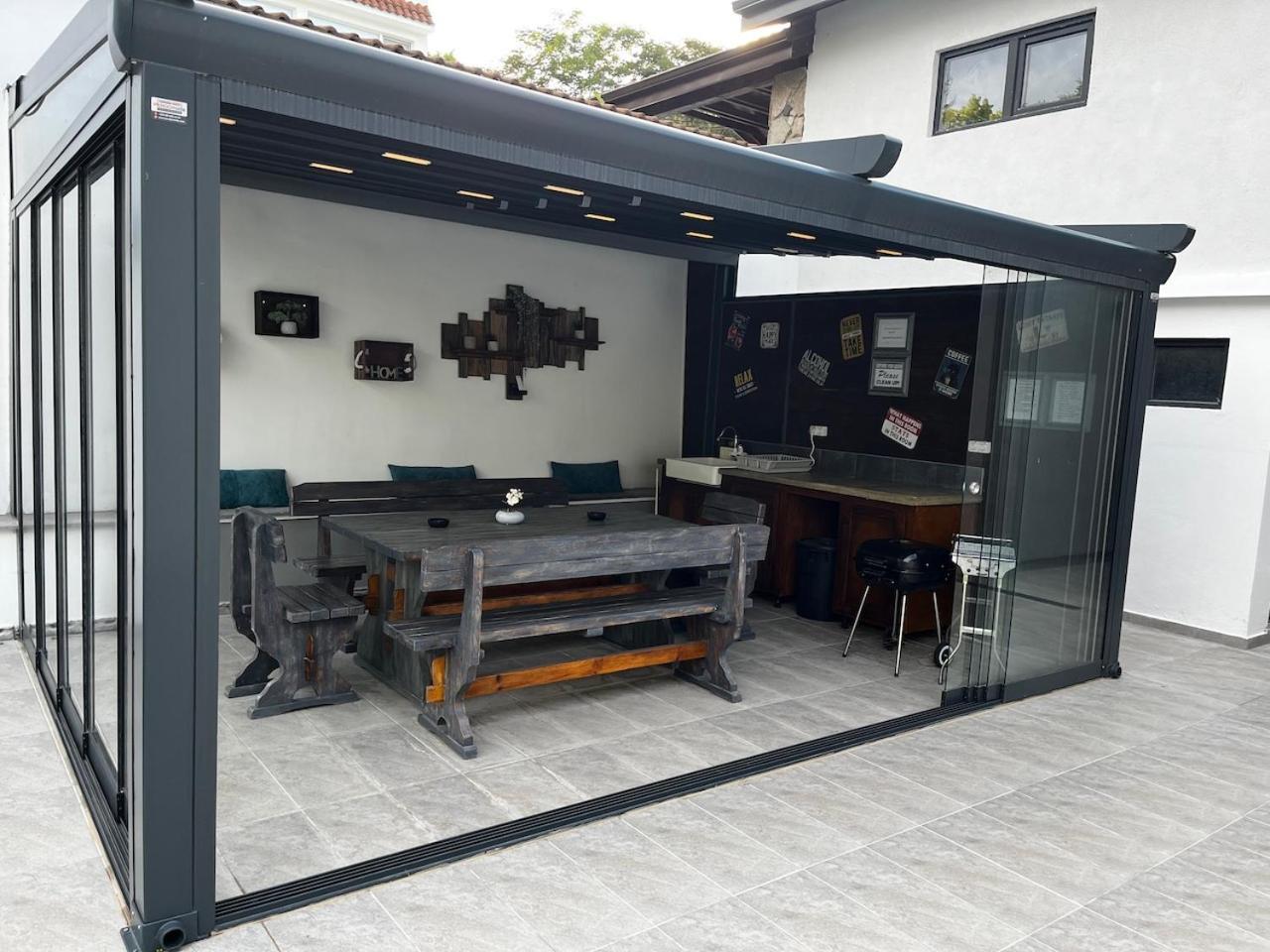 Villa Utopia Μπαλτσίκ Εξωτερικό φωτογραφία
